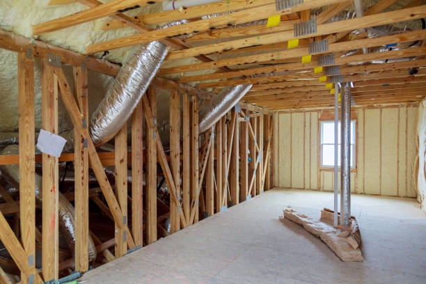 Best Insulation Installation Services in Hoisington, KS